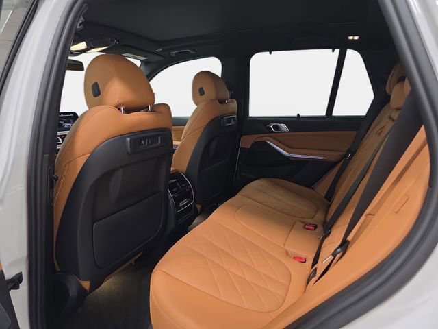 Certified 2023 BMW X5 xDrive45e w/ Executive Package AWD/4WD image 10