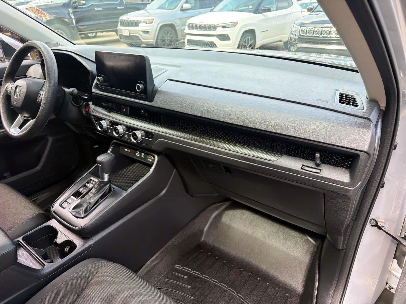 Used 2025 Honda CR-V EX image 9