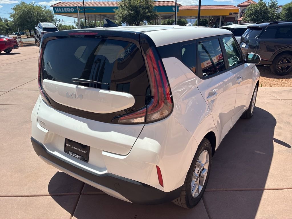 Used 2025 Kia Soul LX image 8