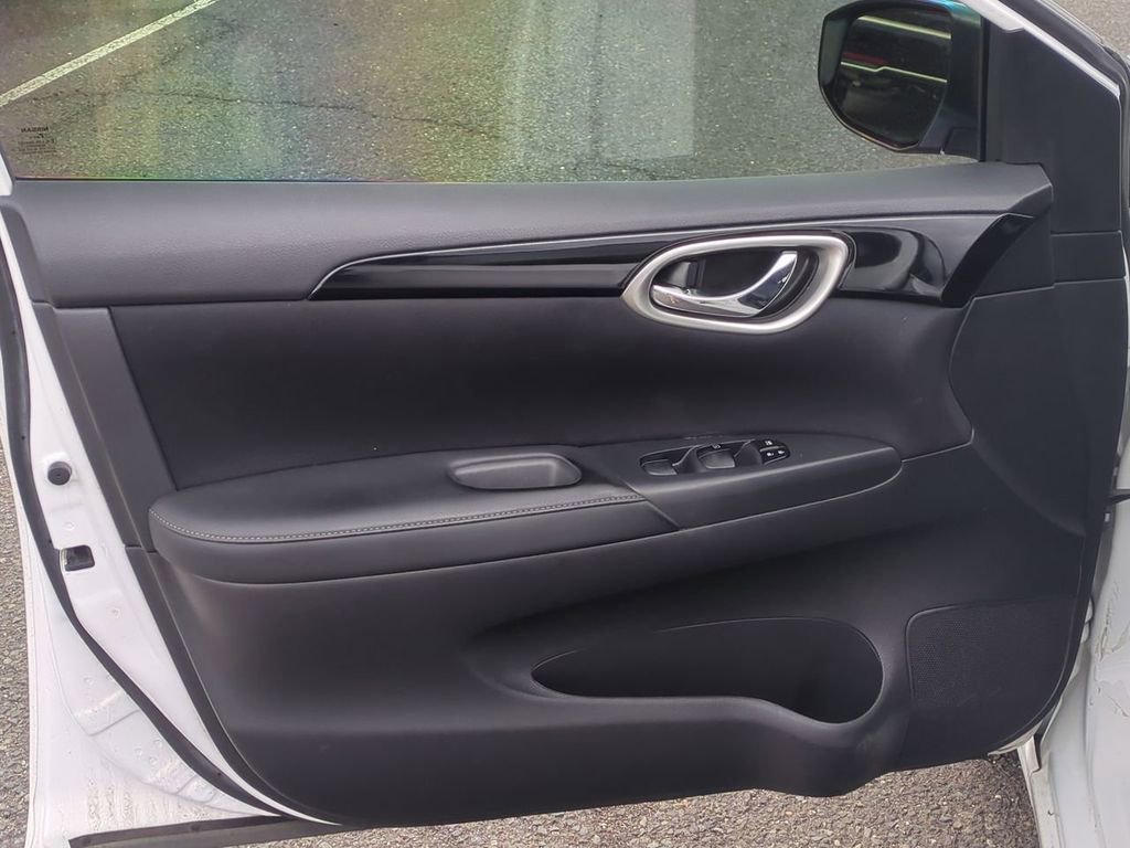 Used 2017 Nissan Sentra SV FWD image 10