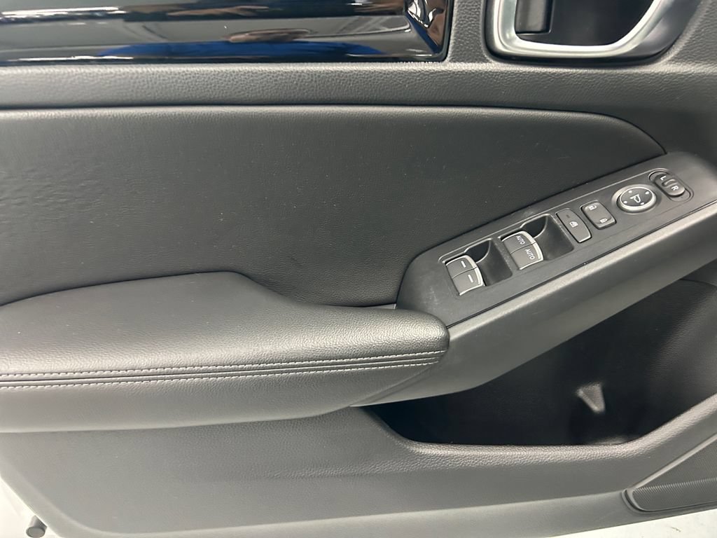 Certified 2024 Honda Civic EX-L image 20