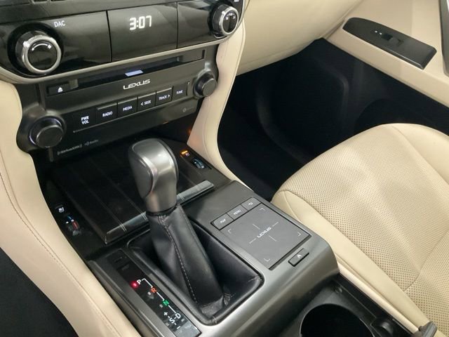 Used 2023 Lexus GX 460 Premium w/ Premium Package image 13