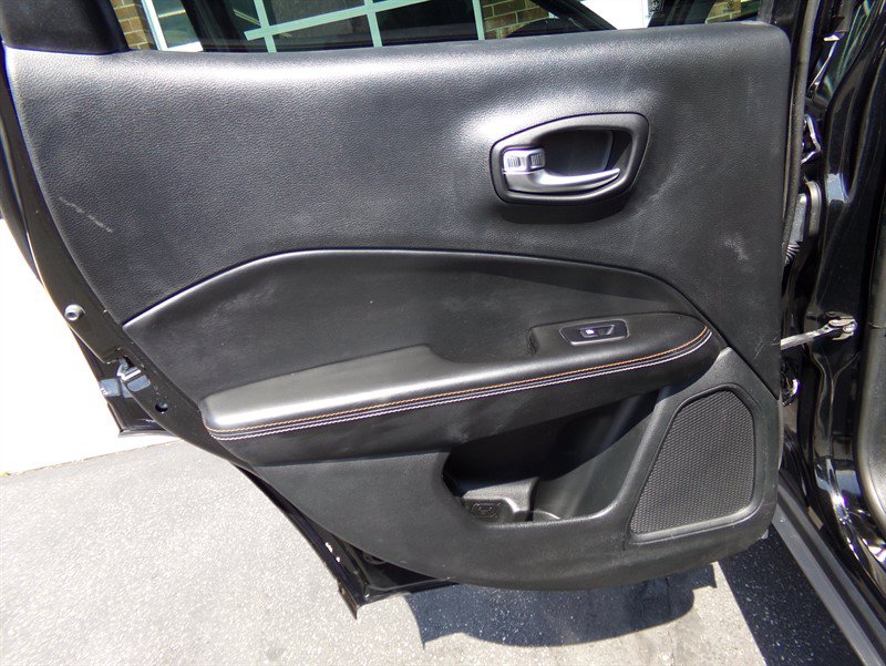 Used 2020 Jeep Compass Sport AWD/4WD image 41