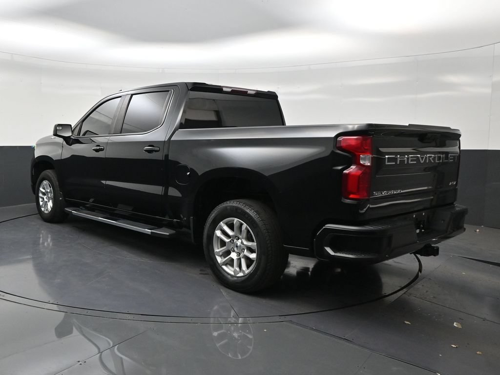 Used 2022 Chevrolet Silverado 1500 RST RWD image 3