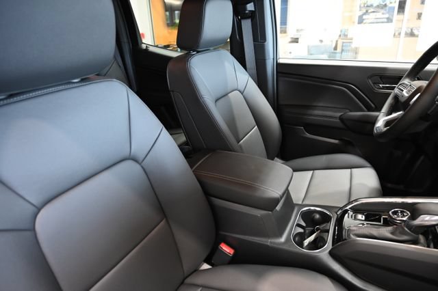 New 2026 GMC Canyon Elevation w/ Convenience Package AWD/4WD image 10