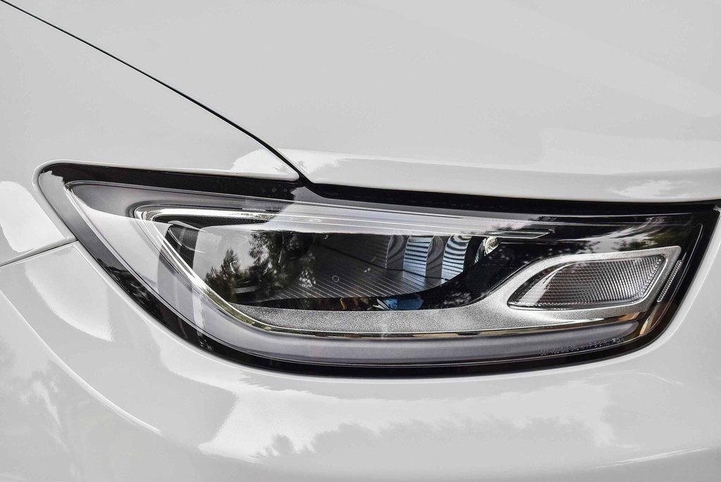 New 2026 Chrysler Pacifica Pinnacle w/ Trailer Tow Group image 8