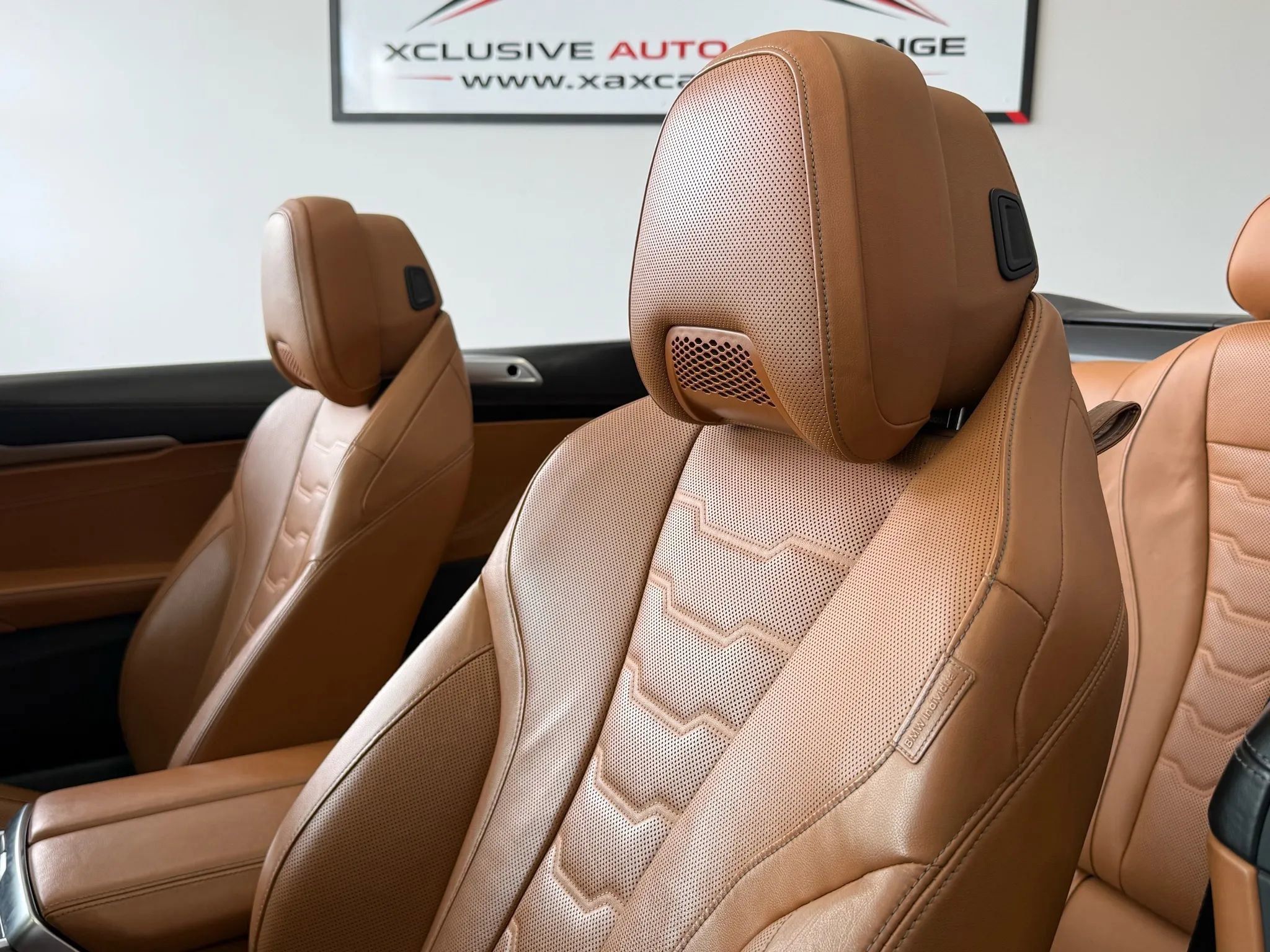 Used 2020 BMW 840i xDrive Convertible w/ Comfort Seating Package image 15