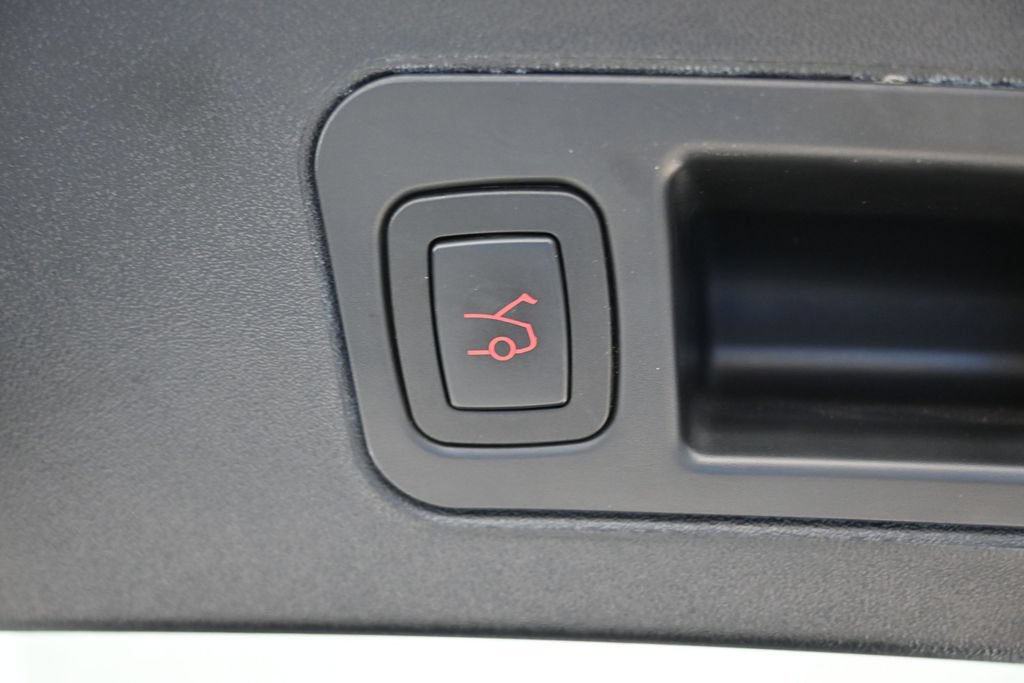 Used 2020 Tesla Model S Performance AWD/4WD image 14