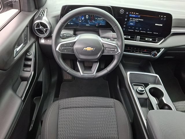 Used 2026 Chevrolet Equinox LT FWD image 11