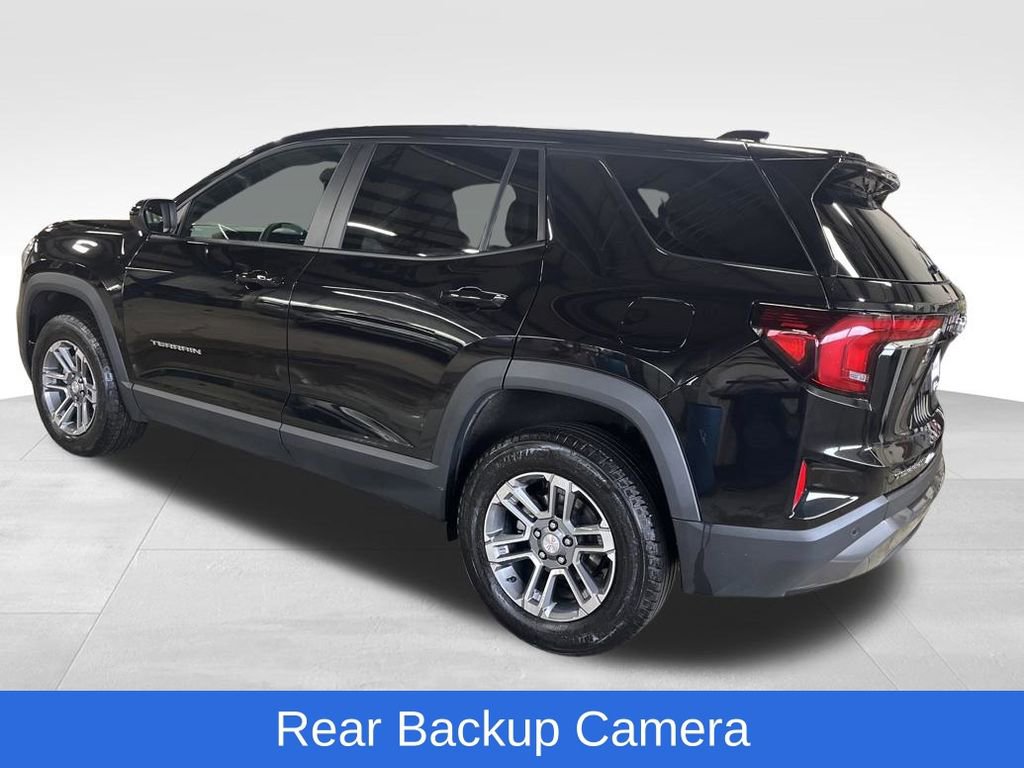 Used 2026 GMC Terrain Elevation image 3