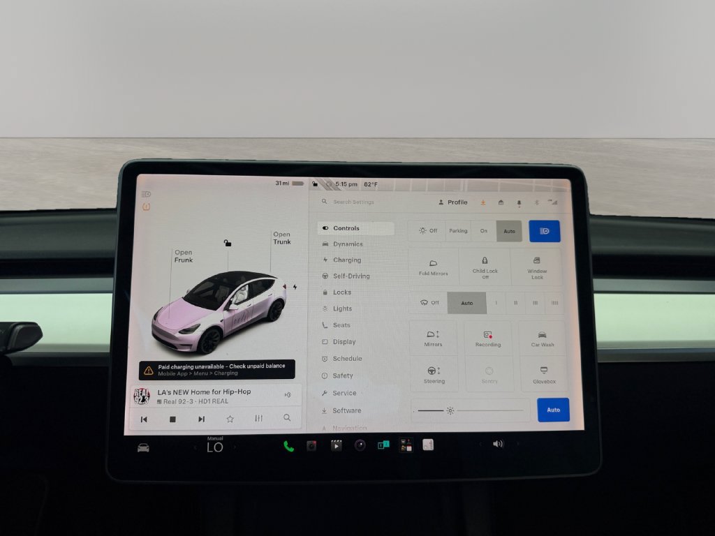 Used 2022 Tesla Model Y Long Range AWD/4WD image 18