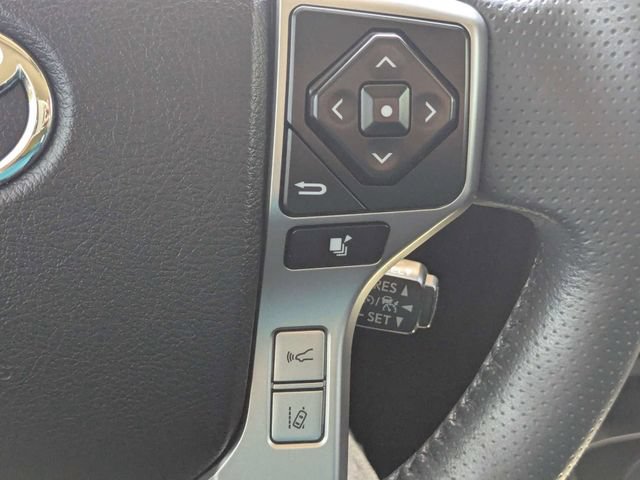Used 2022 Toyota 4Runner Limited AWD/4WD image 27