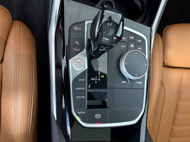 Used 2019 BMW 330i xDrive Sedan w/ Convenience Package AWD/4WD image 18