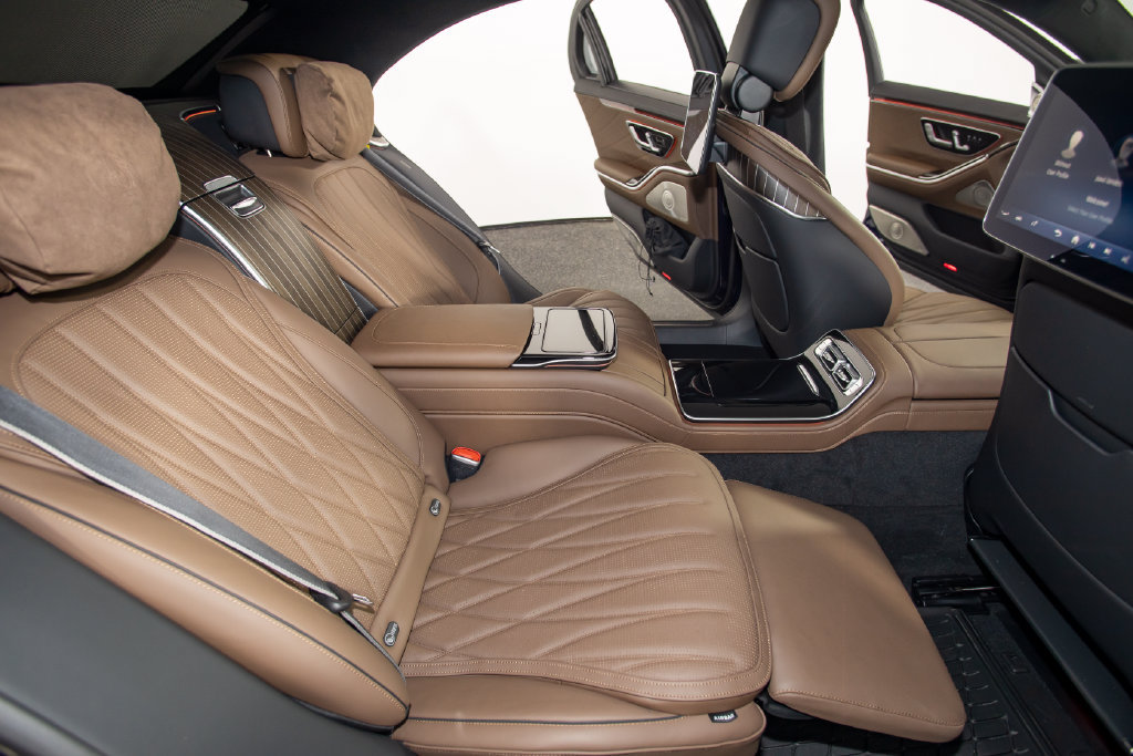 Used 2025 Mercedes-Benz S 63 AMG S image 7