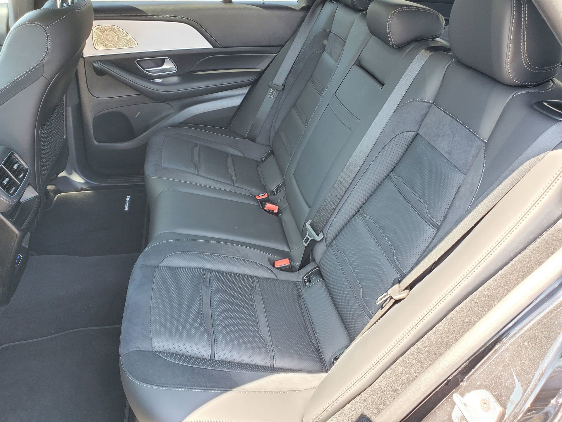Used 2025 Mercedes-Benz GLE 53 AMG 4MATIC image 12