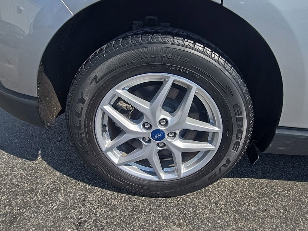 Used 2022 Ford Edge SEL image 11