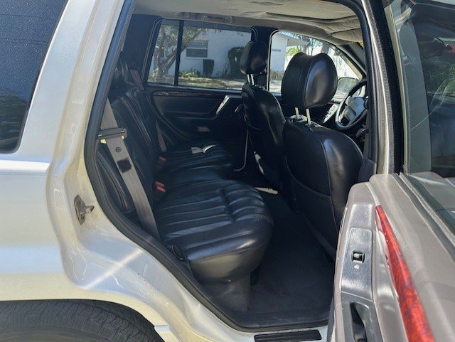 Used 2000 Jeep Grand Cherokee Limited image 11