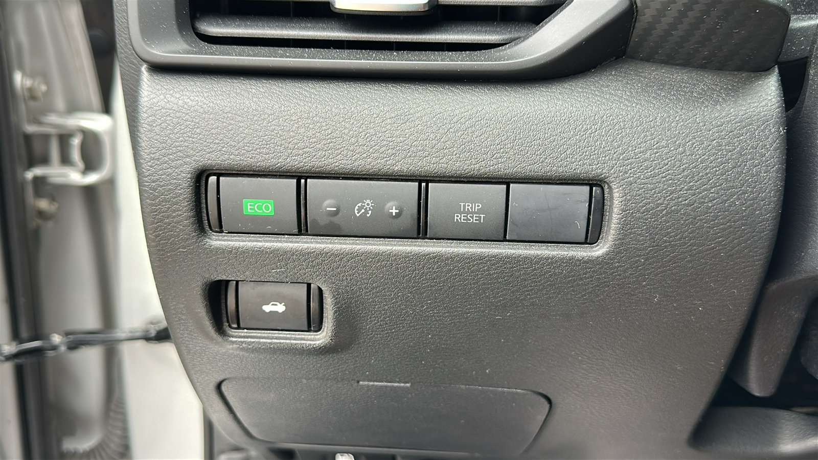 Used 2021 Nissan Sentra S FWD image 13