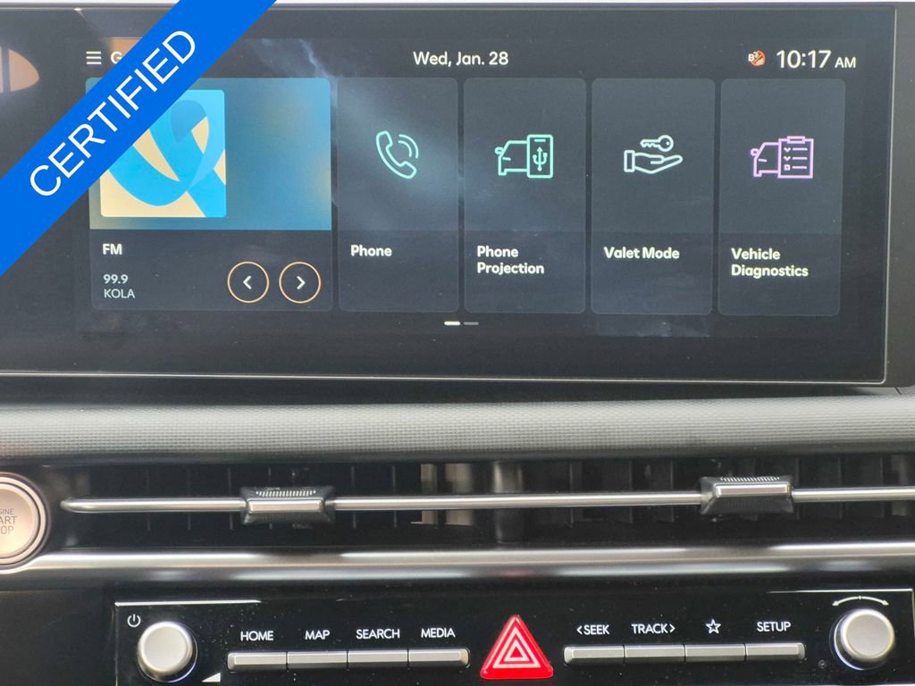 Used 2025 Hyundai Santa Cruz SE image 19