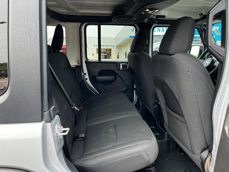 Used 2023 Jeep Wrangler Unlimited image 10