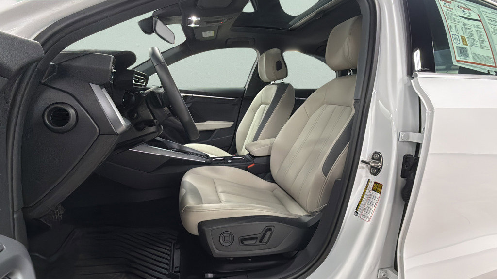 Used 2025 Audi A3 2.0T Premium w/ Convenience Package image 18