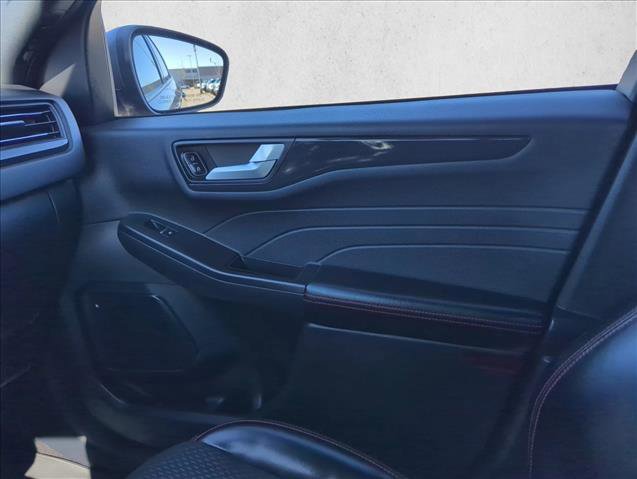 Certified 2024 Ford Escape ST-Line w/ Tech Pack #1 image 23