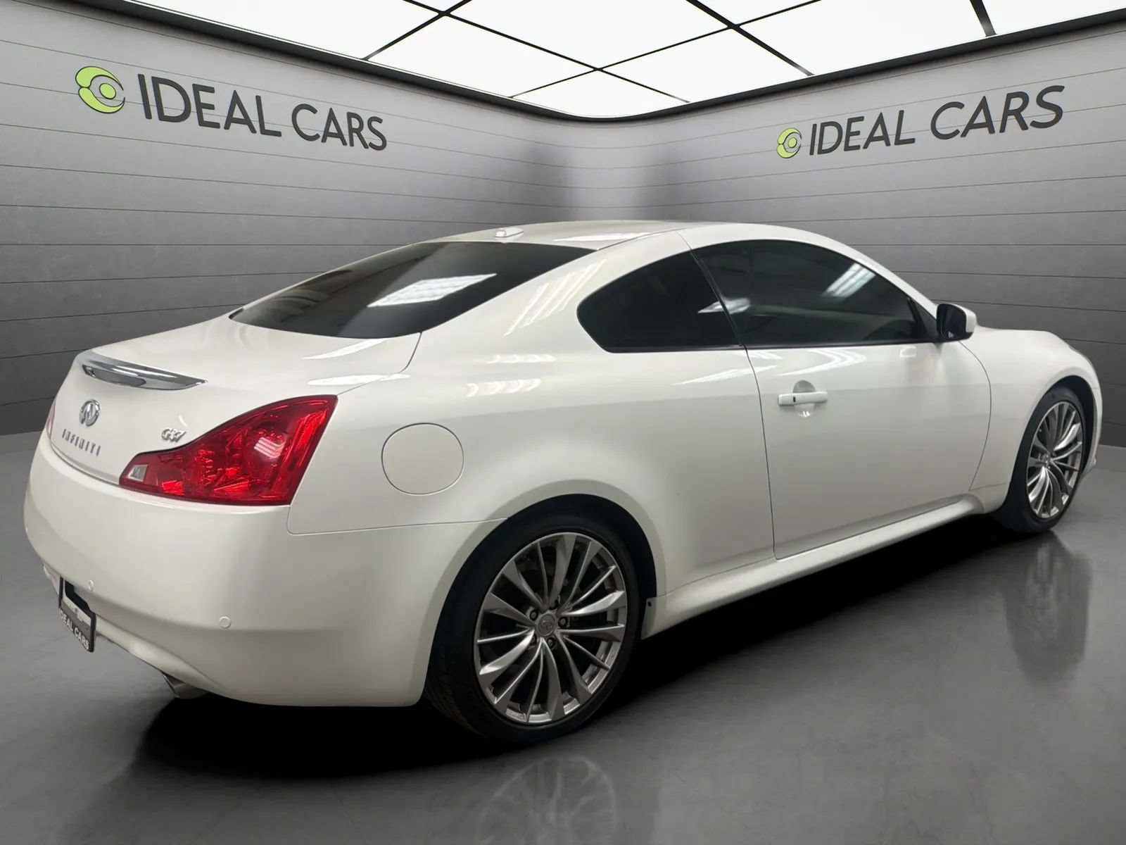 Used 2013 INFINITI G37 Journey w/ Premium Pkg RWD image 5