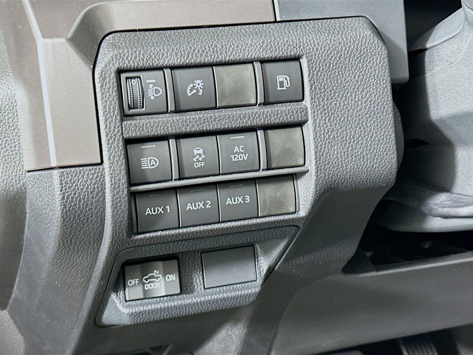 New 2025 Toyota Tacoma TRD Off-Road image 10