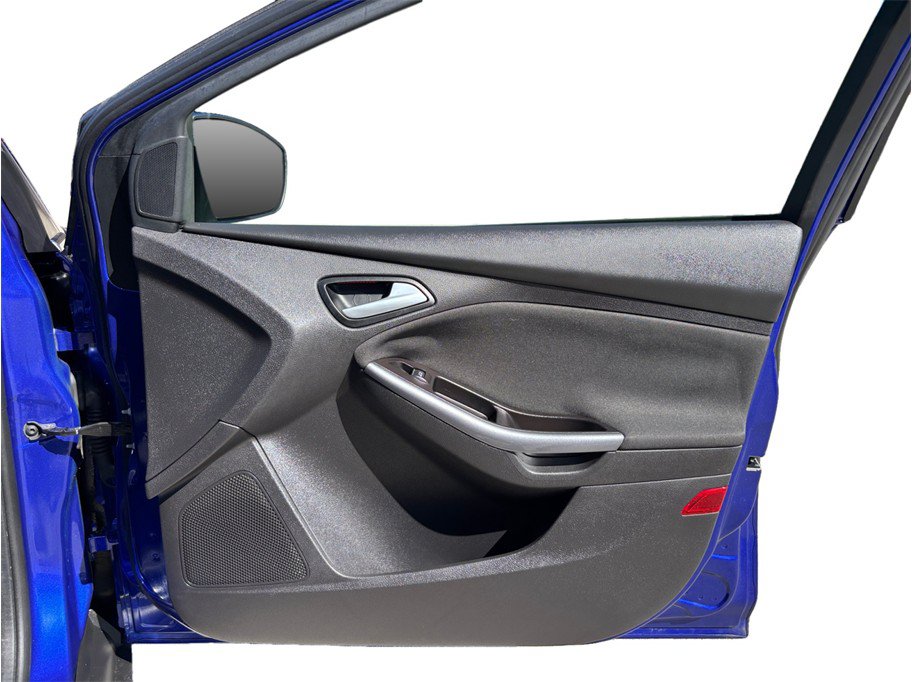 Used 2014 Ford Focus Titanium FWD image 37