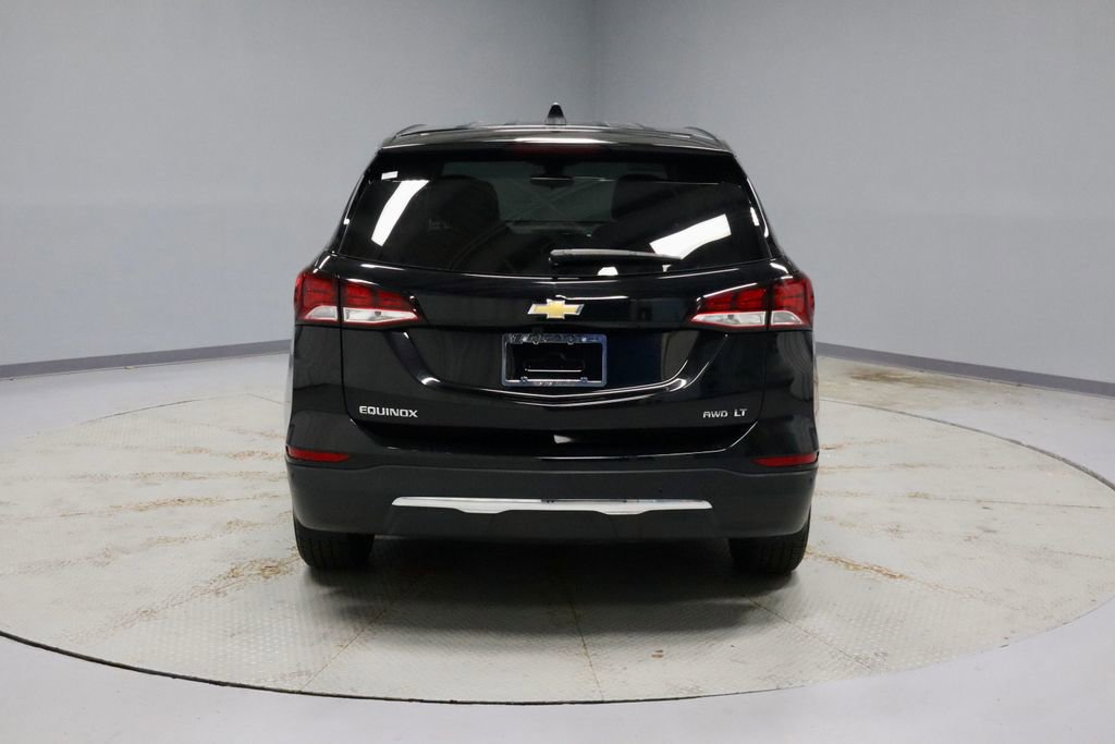 Used 2024 Chevrolet Equinox LT w/ LPO, Floor Liner Package AWD/4WD image 9