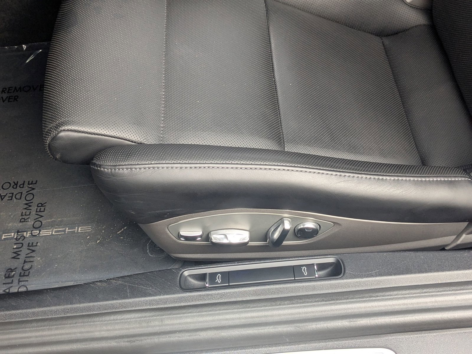 Used 2017 Porsche 911 Carrera 4S image 29