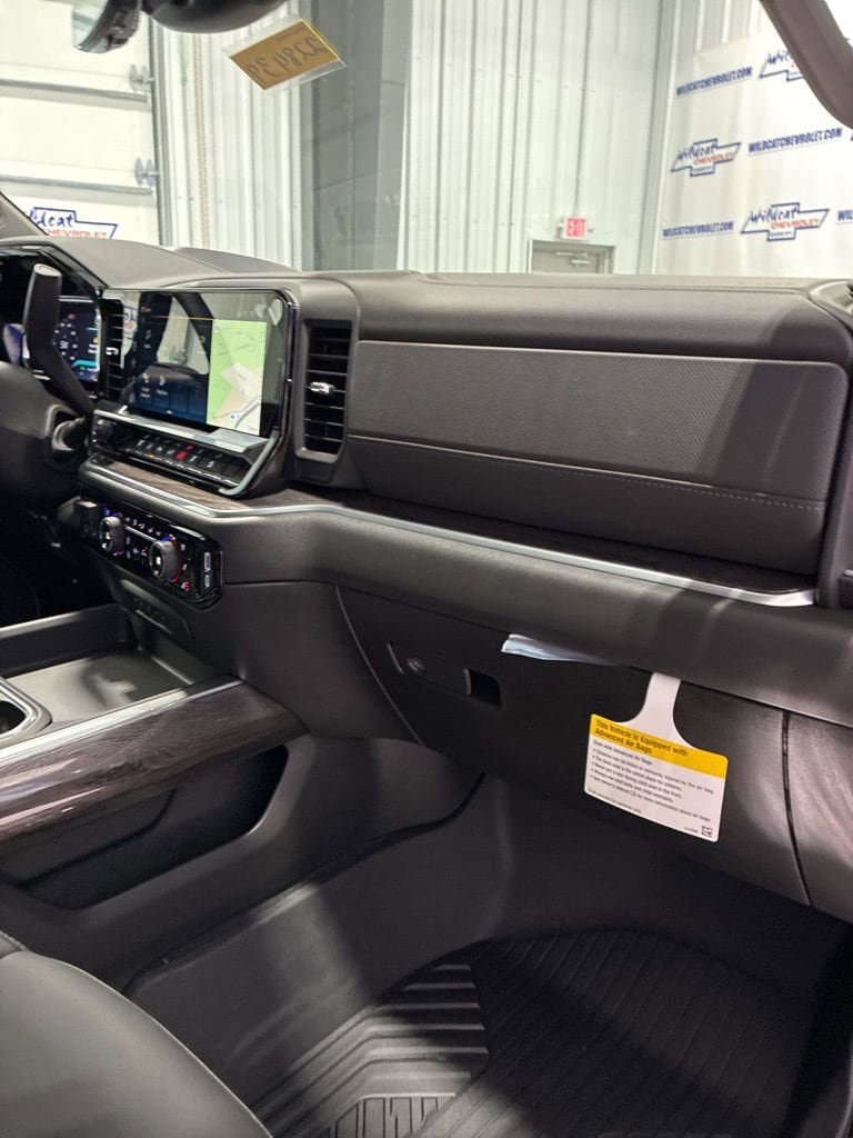New 2026 Chevrolet Silverado 2500 LTZ w/ LTZ Premium Package AWD/4WD image 58