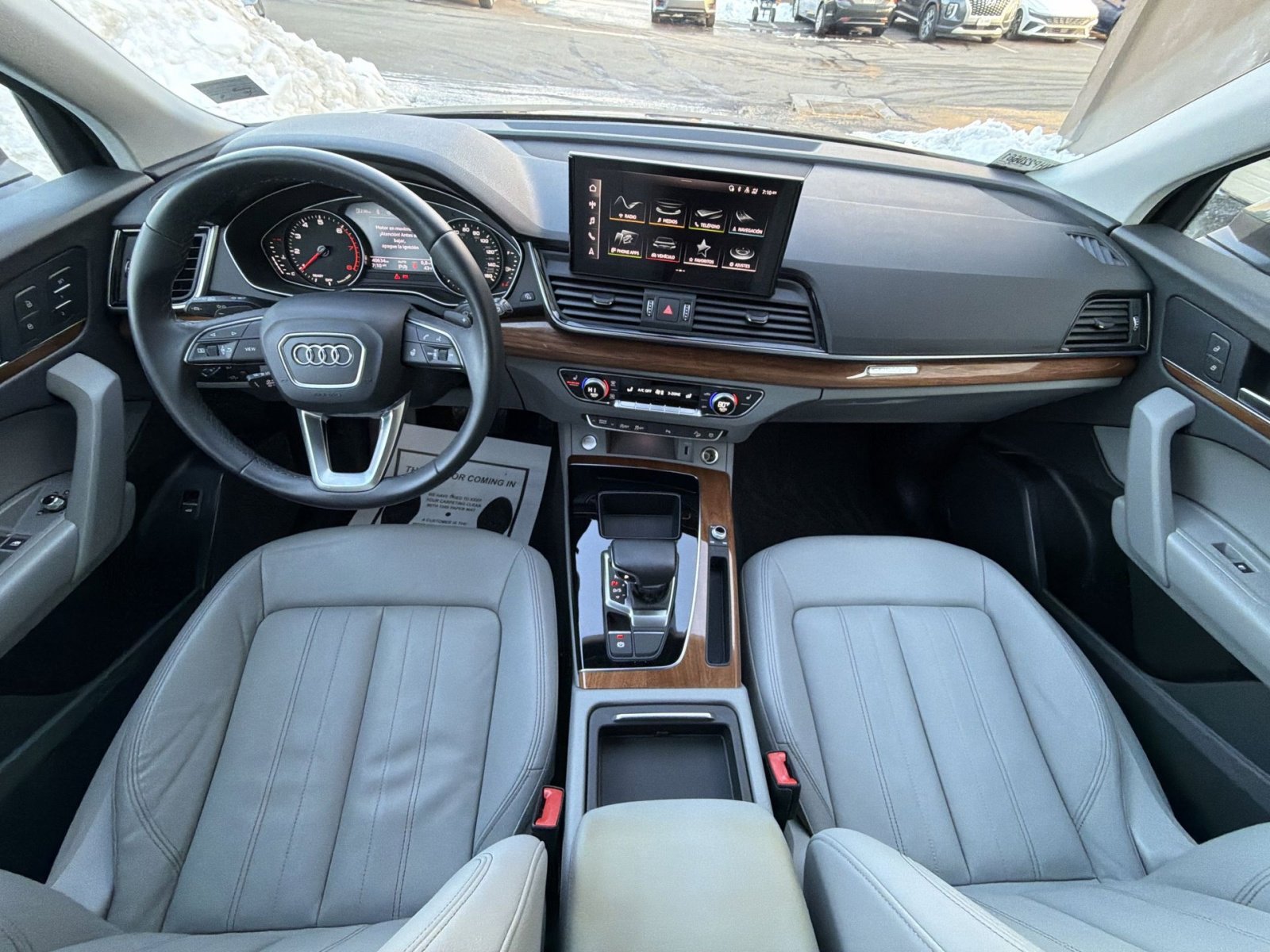 Used 2022 Audi Q5 2.0T Premium w/ Convenience Package image 22