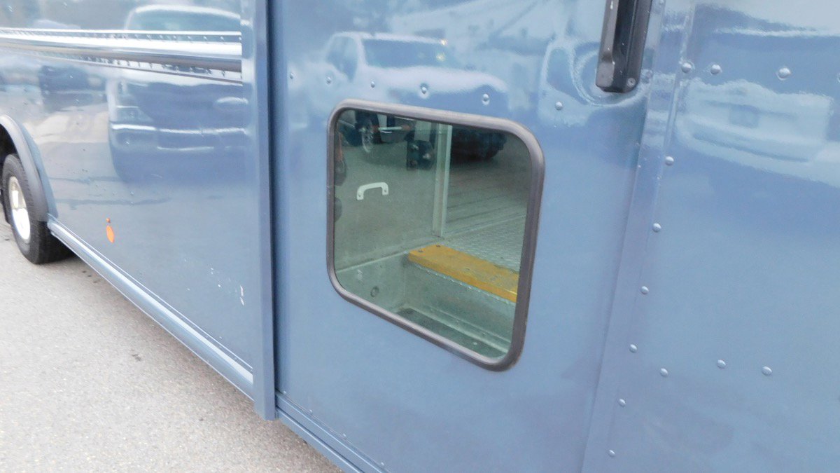 Used 2019 Ford E-450 and Econoline 450 Super Duty image 10