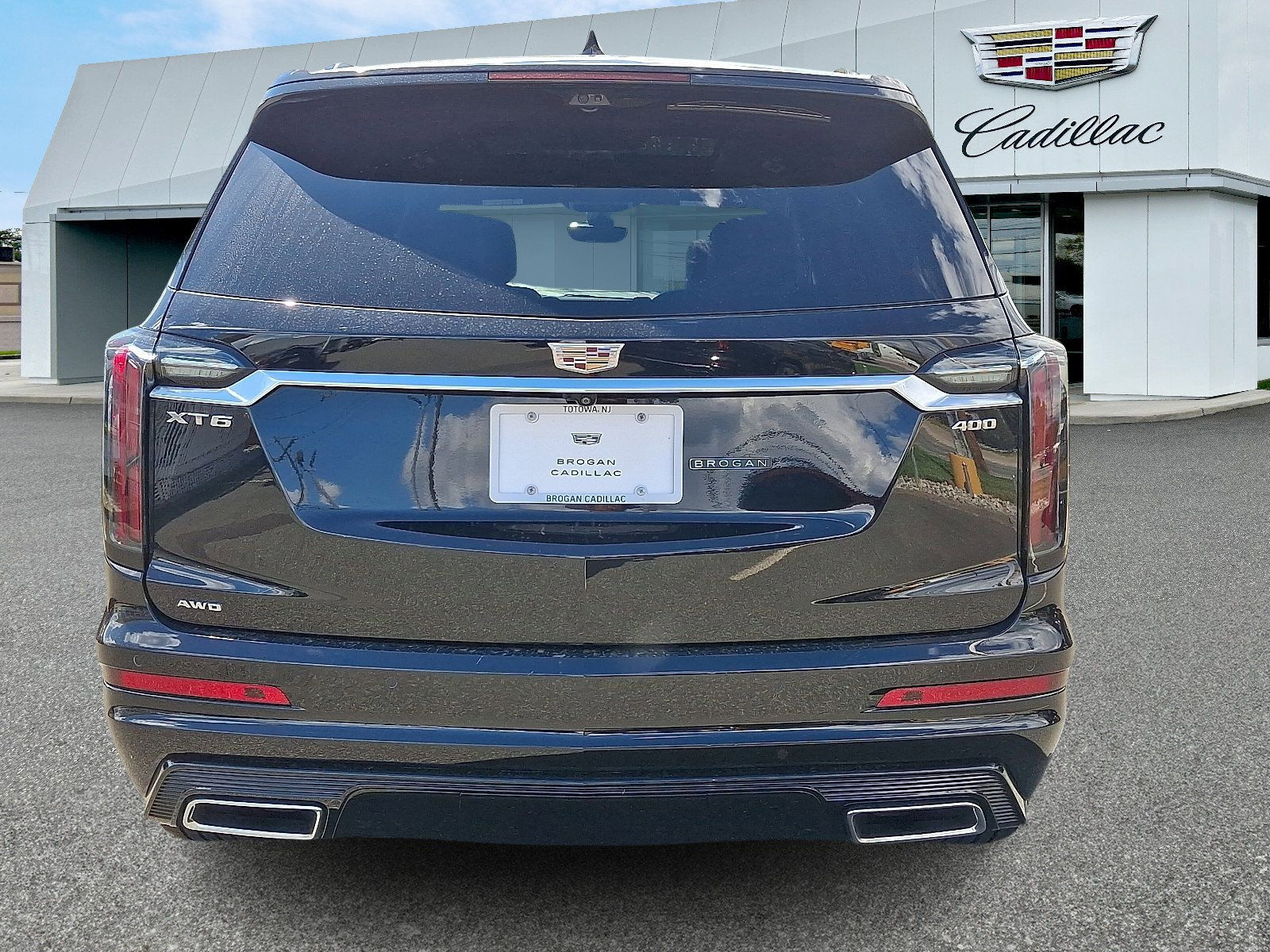 Certified 2024 Cadillac XT6 Sport w/ Technology Package image 4