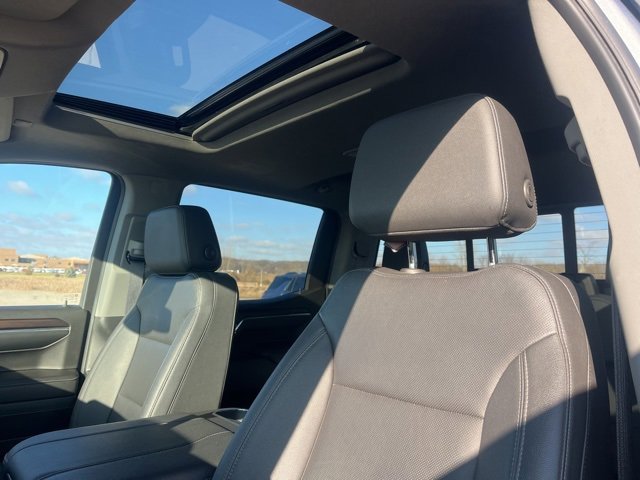 Used 2024 GMC Sierra 1500 SLT w/ SLT Premium Plus Package image 19