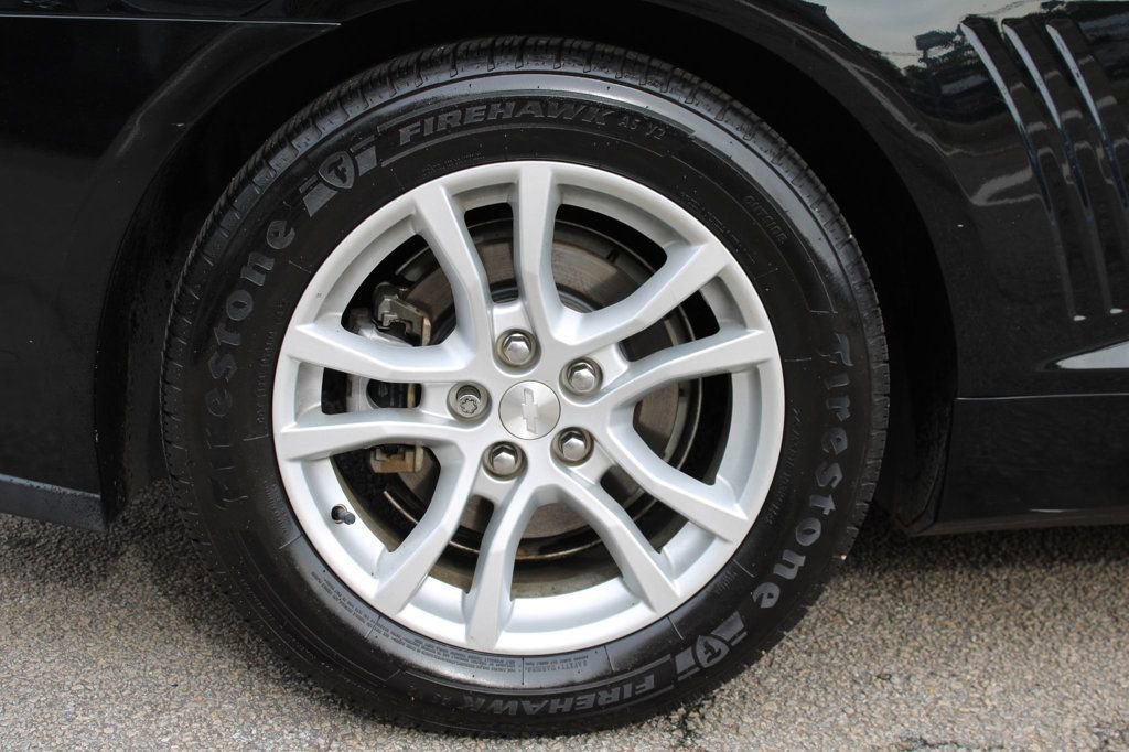 Used 2015 Chevrolet Camaro LS RWD image 30
