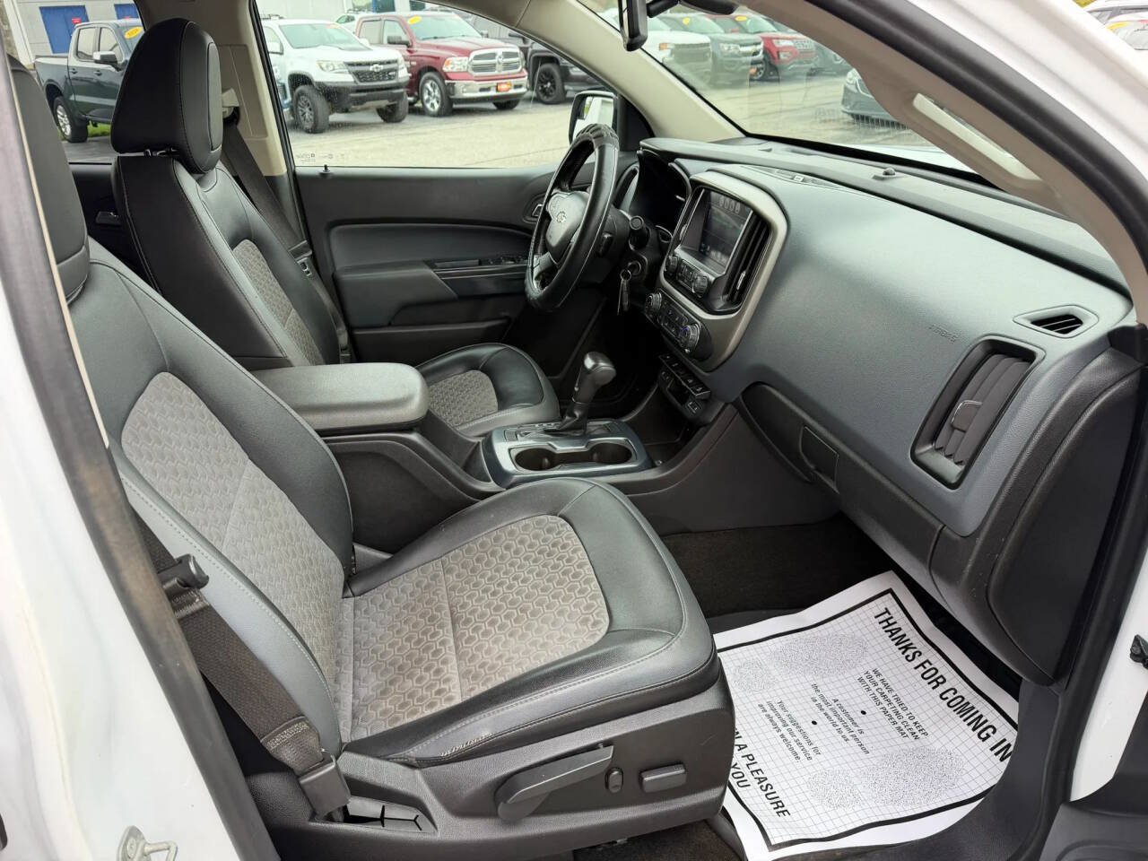 Used 2016 Chevrolet Colorado Z71 AWD/4WD image 24