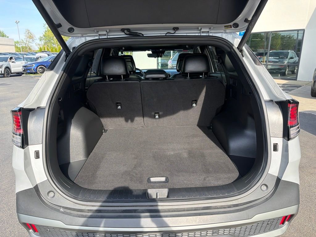 Certified 2023 Kia Sportage X-Line w/ X-Line Premium Package AWD/4WD image 16