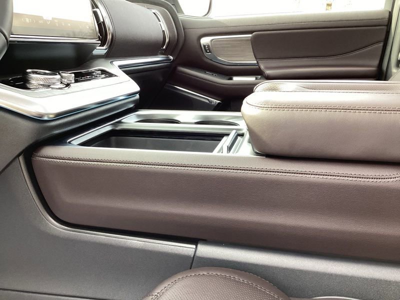 New 2026 Ford Expedition Platinum w/ Platinum Ultimate Package image 40
