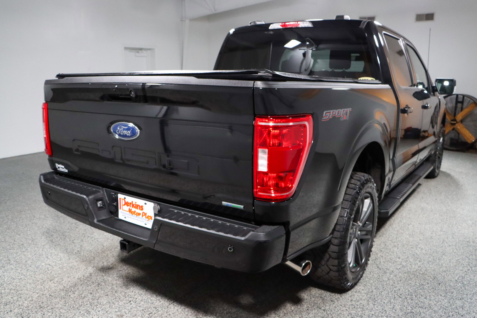 Used 2023 Ford F150 XLT w/ Equipment Group 302A High AWD/4WD image 7