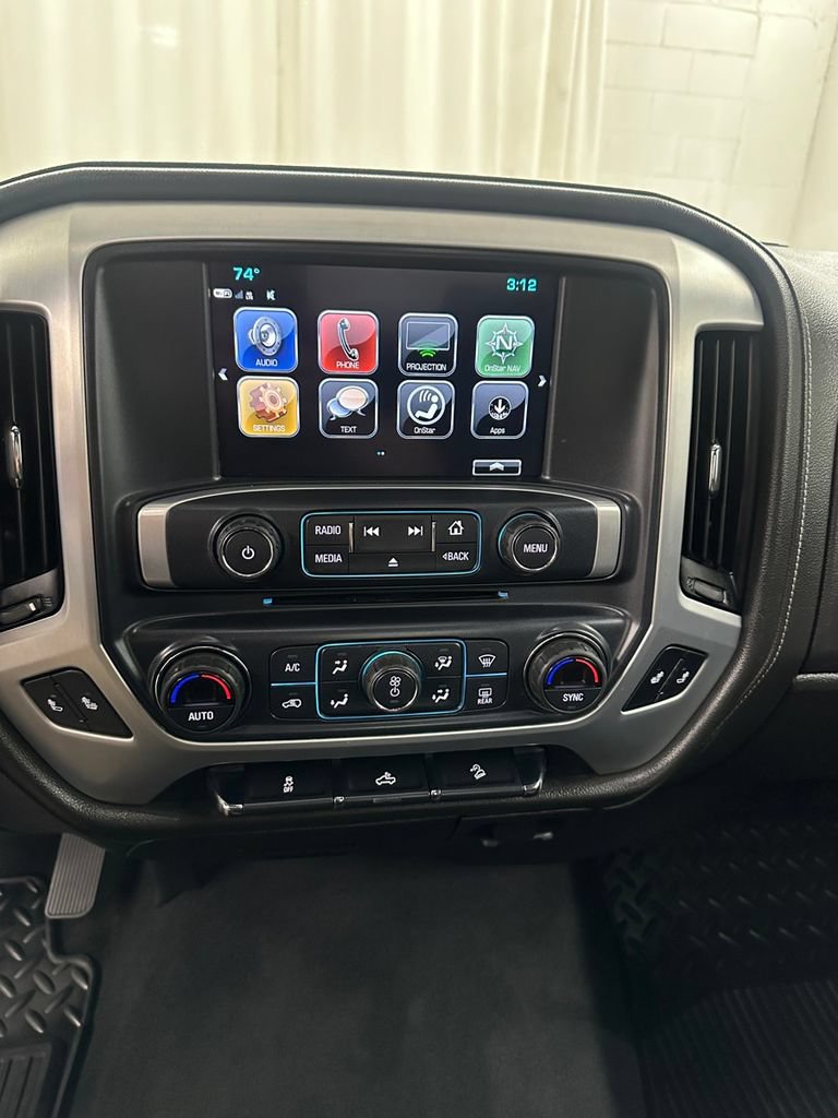 Used 2019 GMC Sierra 2500 SLE w/ SLE Preferred Package AWD/4WD image 18