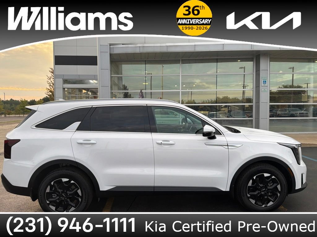 Used 2026 Kia Sorento S w/ S Panoramic Sunroof Package