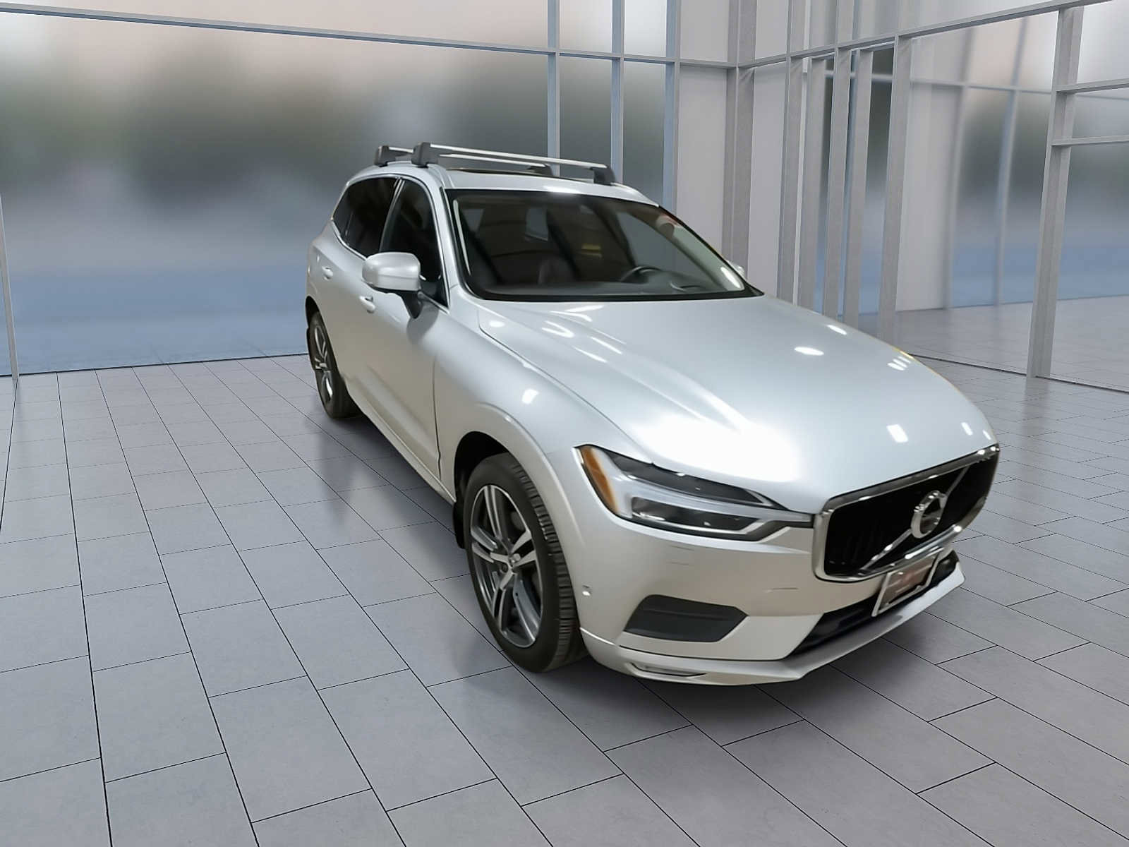 Used 2018 Volvo XC60 T6 Momentum w/ Advanced Package AWD/4WD image 2
