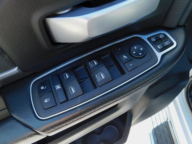 Used 2024 RAM 3500 Big Horn image 8