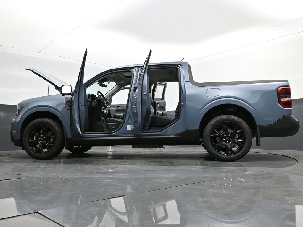 New 2025 Ford Maverick Lariat w/ Black Appearance Package AWD/4WD image 37
