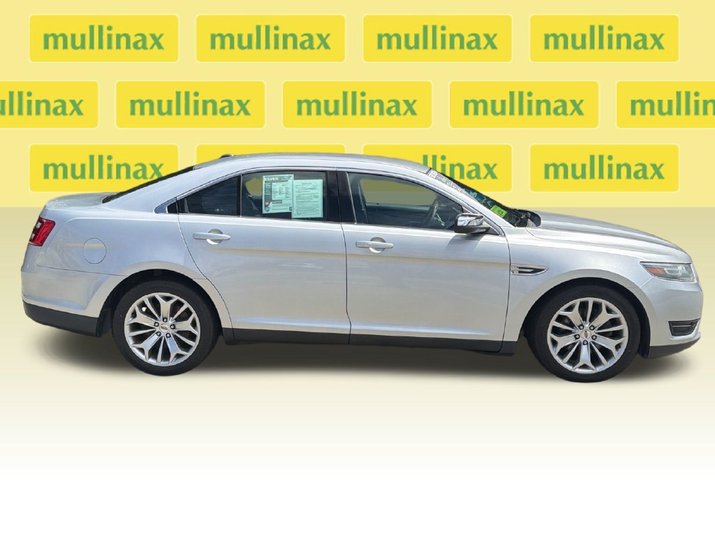 Used 2015 Ford Taurus Limited FWD image 2