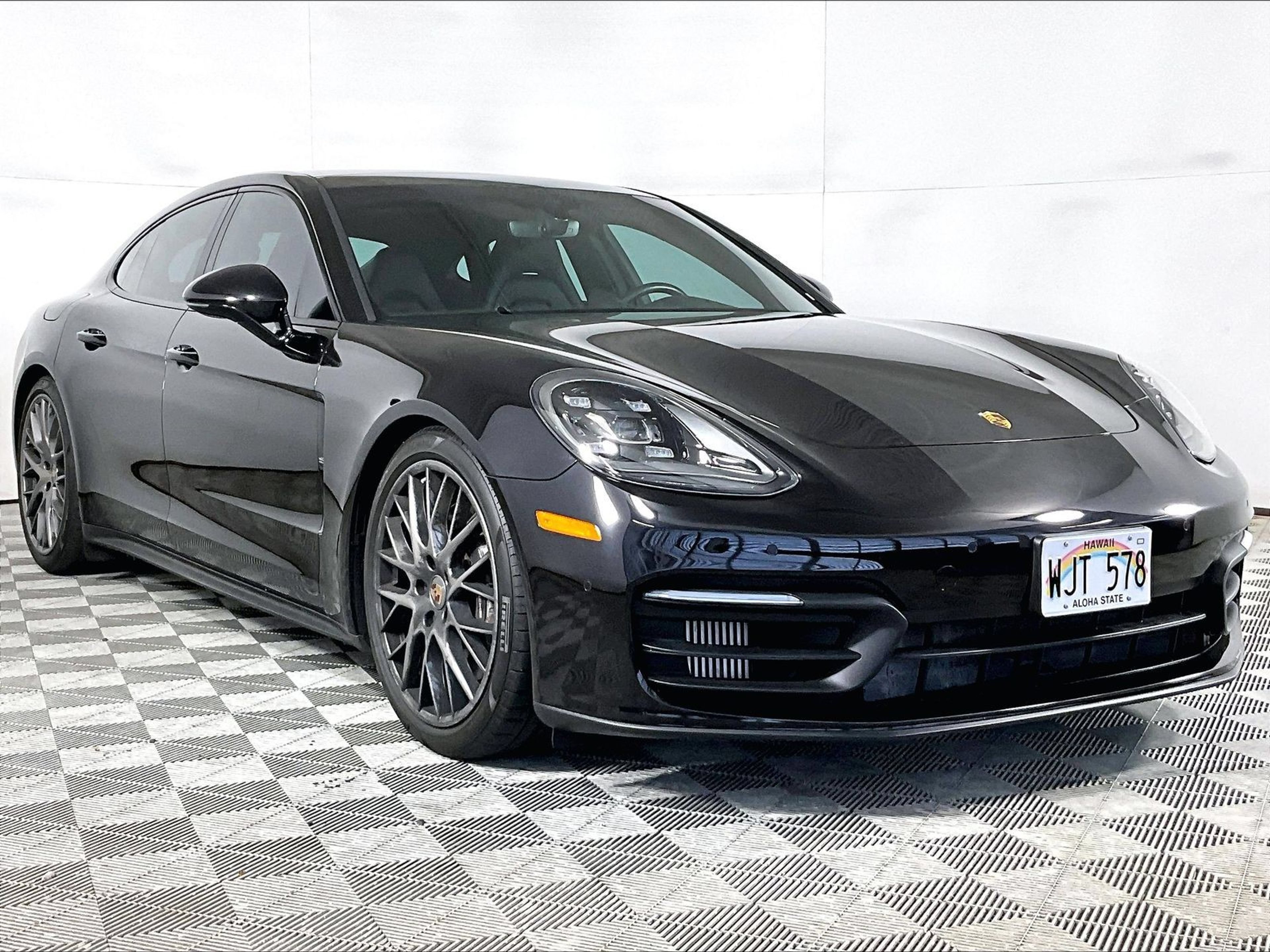 Certified 2021 Porsche Panamera image 7