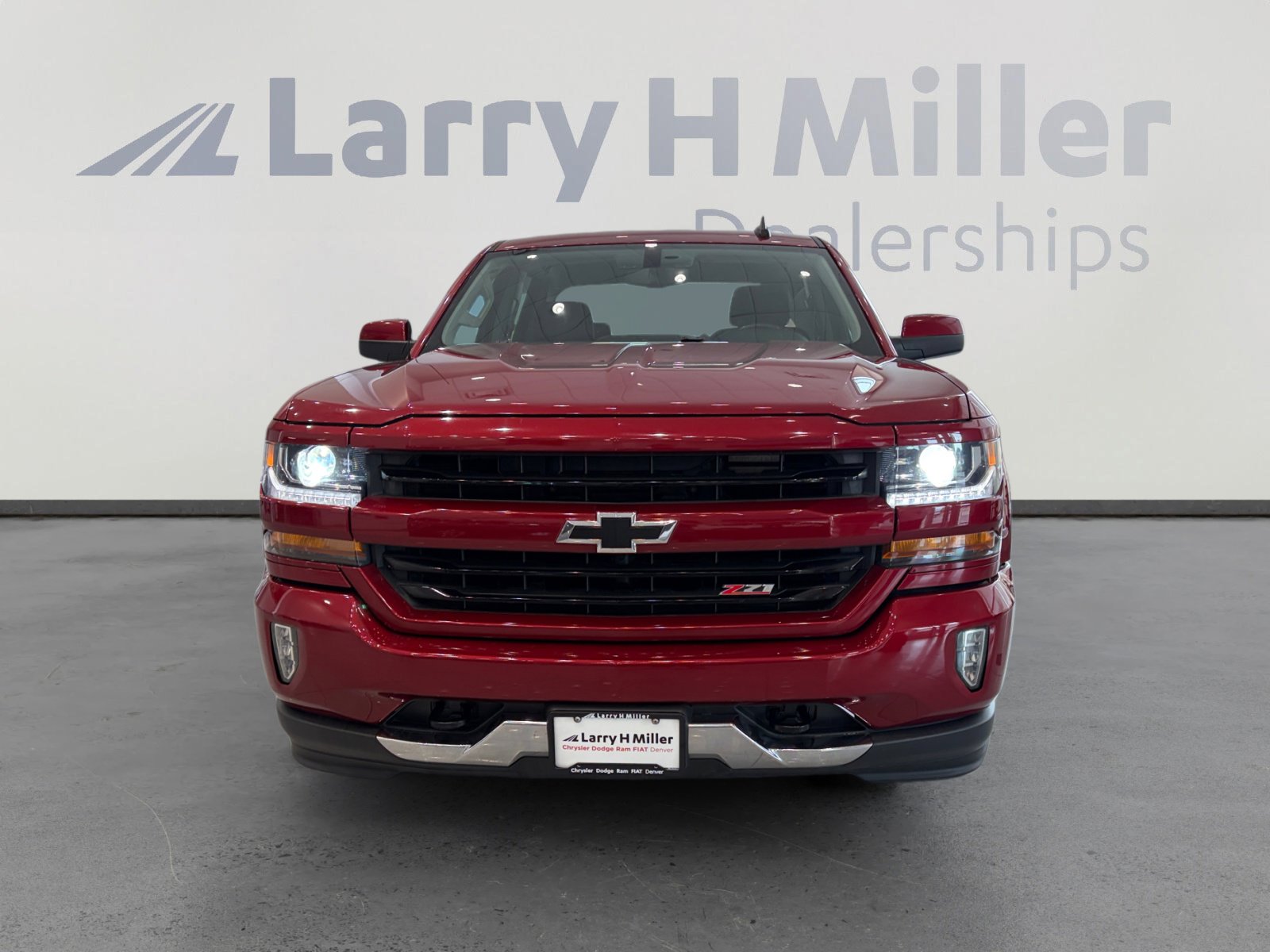 Used 2018 Chevrolet Silverado 1500 LT w/ All Star Edition image 8