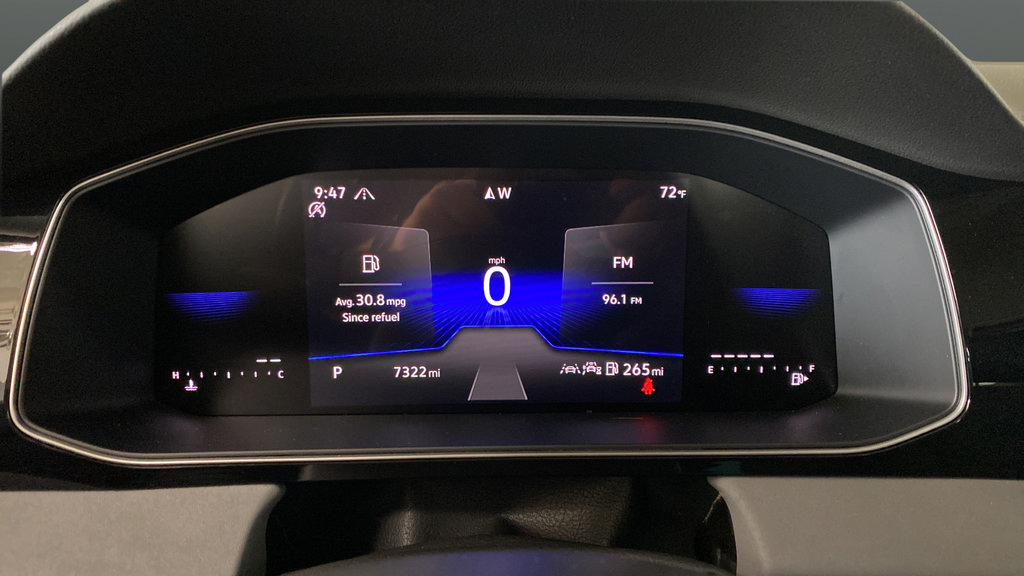 Used 2025 Volkswagen Jetta SE FWD image 16